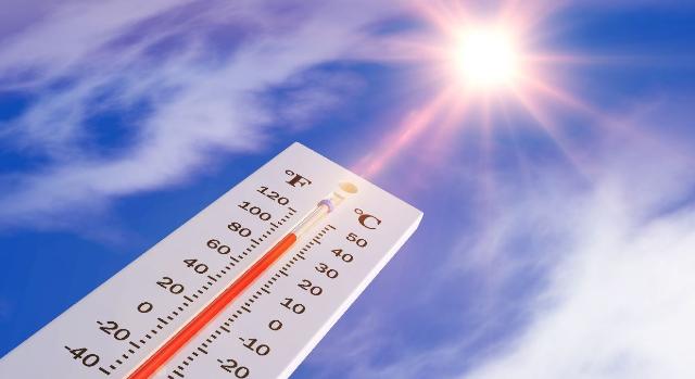 당뇨 백과사전  24. 안과 전문의가 알려주는 건강한 여름 눈 관리법 관련사진
